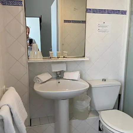 Belle Vue D'angleterre 2* Le Grau-du-Roi